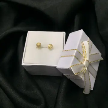 حلق ذهب عيار 18 من Ammar Gold