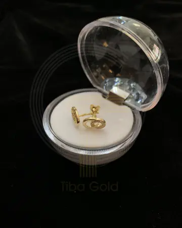 حلق ذهب عيار 18 من فاين جولد Fine gold