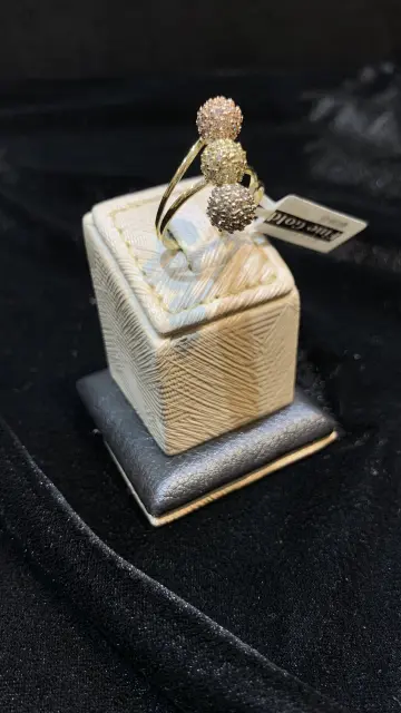خاتم ذهب عيار 18 من فاين جولد Fine gold