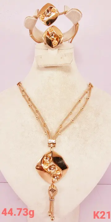 طقم كامل ذهب عيار 21 من ماستر جولد Master gold
