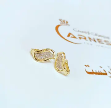 حلق ذهب عيار 18 من اندريا وجورج Andrea&George
