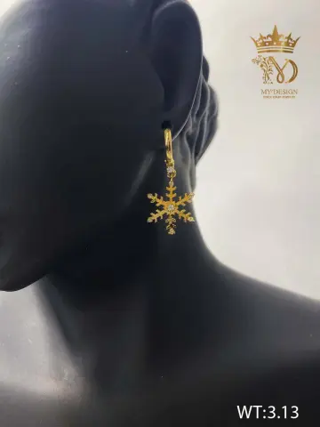 حلق ذهب عيار 18 من My design