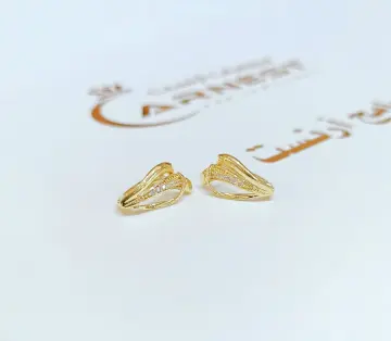 حلق ذهب عيار 18 من فاين جولد Fine gold